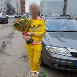 Ziedu piegāde uz  pilsētu. Atskaite Nr. 142