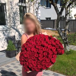 Ziedu piegāde uz  pilsētu. Atskaite Nr. 384