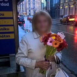 Ziedu piegāde uz  pilsētu. Atskaite Nr. 518