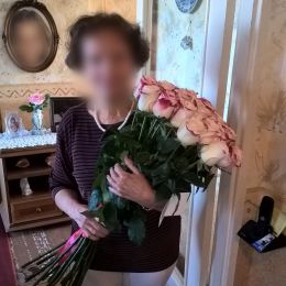 Ziedu piegāde uz  pilsētu. Atskaite Nr. 526