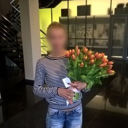 Ziedu piegāde uz  pilsētu. Atskaite Nr. 557