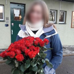 Ziedu piegāde uz  pilsētu. Atskaite Nr. 942