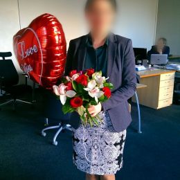 Ziedu piegāde uz  pilsētu. Atskaite Nr. 961