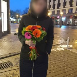 Ziedu piegāde uz  pilsētu. Atskaite Nr. 1883