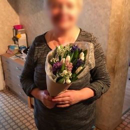 Ziedu piegāde uz  pilsētu. Atskaite Nr. 1903