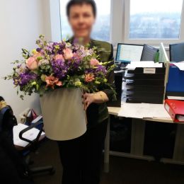 Ziedu piegāde uz  pilsētu. Atskaite Nr. 1919