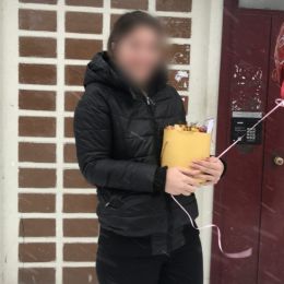 Ziedu piegāde uz  pilsētu. Atskaite Nr. 1968