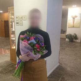 Ziedu piegāde uz  pilsētu. Atskaite Nr. 2193