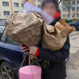 Ziedu piegāde uz Cēsis pilsētu. Atskaite Nr. 3833