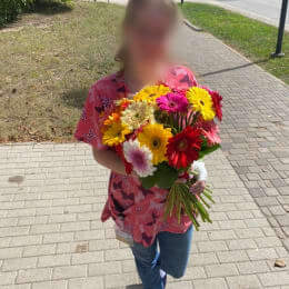 Ziedu piegāde uz Rīga pilsētu. Atskaite Nr. 4501