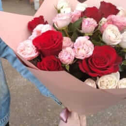 Ziedu piegāde uz Rīga pilsētu. Atskaite Nr. 6438