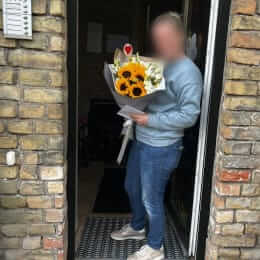 Ziedu piegāde uz Rīga pilsētu. Atskaite Nr. 6881