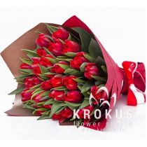 Peonveidīgo tulpju pušķis