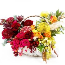 Яркая осенняя корзина