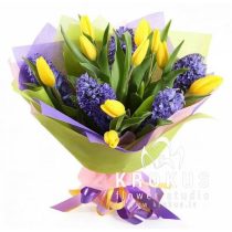 Tulpju un hiacinšu pušķis