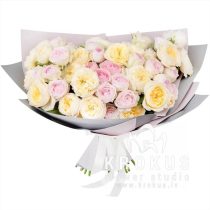 Duo peonijveida rožu pušķis