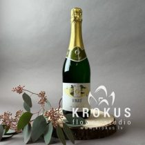 Bezalkoholiskais dzirkstošais baltvīns