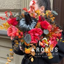 Kompozīcija ķirbī - Rudens maģija